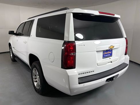 Used 2019 Chevrolet Suburban LT image 7