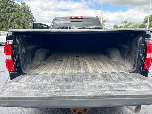 Used 2019 GMC Sierra 2500 Denali w/ Duramax Plus Package AWD/4WD image 27