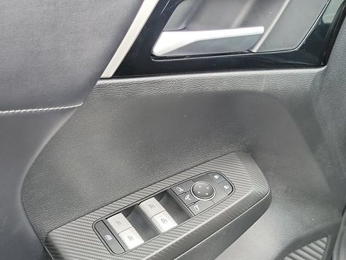 Used 2024 Mitsubishi Outlander SE Black Edition AWD/4WD image 28
