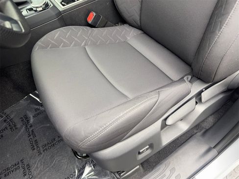 Used 2025 Toyota Tacoma SR5 image 30