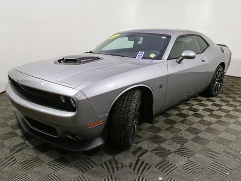 Used 2016 Dodge Challenger R/T Scat Pack image 6