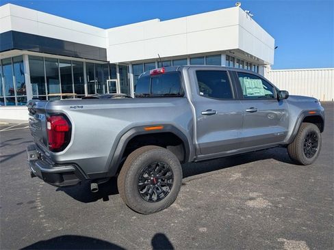 New 2026 GMC Canyon Elevation w/ Convenience Package image 4