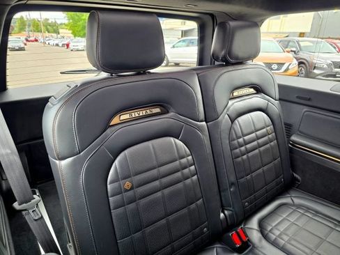 Used 2025 Rivian R1S Premium AWD/4WD image 55