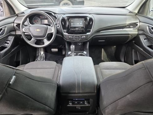 Used 2019 Chevrolet Traverse LS FWD image 8