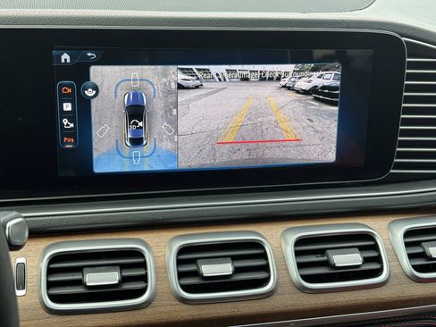 Used 2025 Mercedes-Benz GLE 53 AMG 4MATIC Coupe image 15