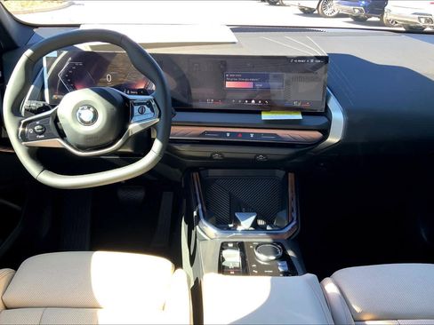 New 2026 BMW X3 xDrive30 w/ Premium Package image 5