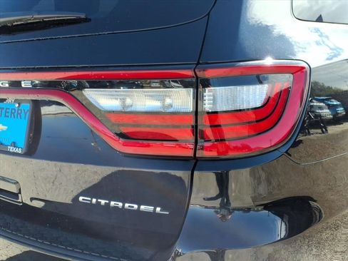 Used 2021 Dodge Durango Citadel w/ Premium Entertainment Group image 9