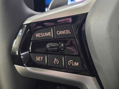 Used 2025 BMW 330i xDrive Sedan w/ Convenience Package image 24