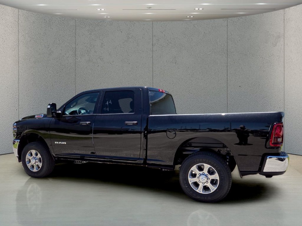 New 2026 RAM 2500 Big Horn AWD/4WD image 8