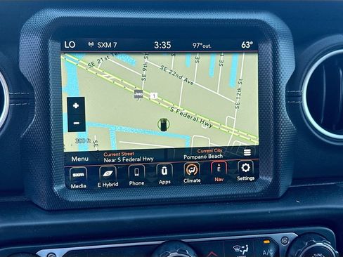 Used 2022 Jeep Wrangler Unlimited Sahara w/ Cold Weather Group AWD/4WD image 14