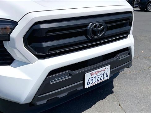 Used 2024 Toyota Tacoma SR5 RWD image 28