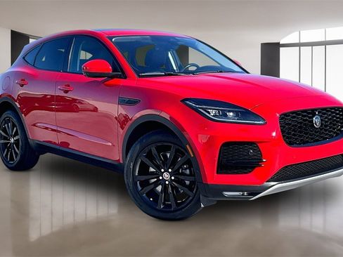 Used 2021 Jaguar E-PACE SE image 3
