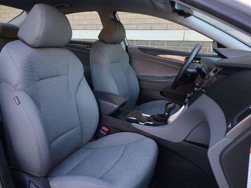Used 2012 Hyundai Sonata Hybrid FWD image 27
