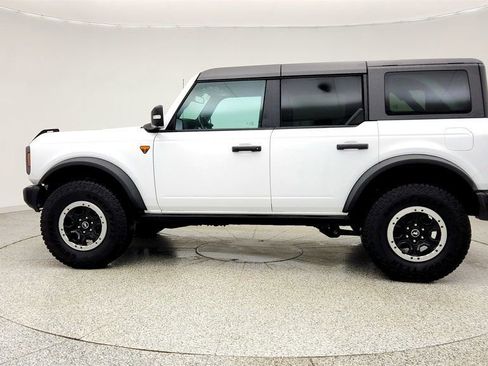 Used 2025 Ford Bronco Badlands AWD/4WD image 8