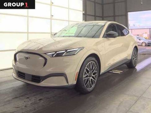 Used 2025 Ford Mustang Mach-E Premium image 1