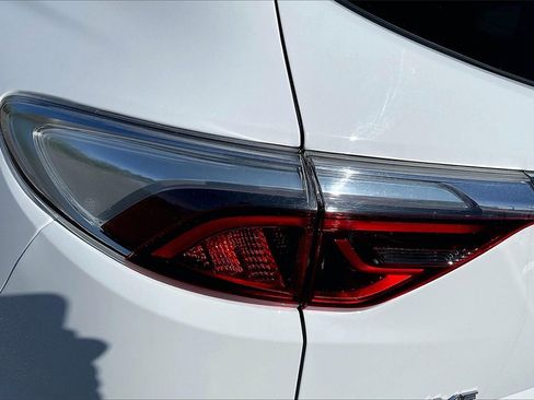 Used 2023 Buick Enclave Essence w/ Experience Buick Package image 29