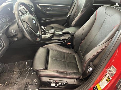 Used 2017 BMW 330i xDrive Sedan AWD/4WD image 9
