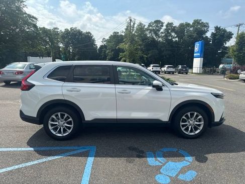 Used 2024 Honda CR-V EX-L image 9