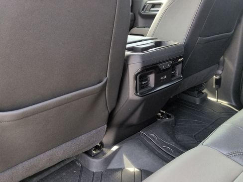 Used 2023 Chevrolet Silverado 1500 ZR2 w/ Technology Package image 9