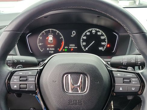 Used 2025 Honda Civic Sport image 8