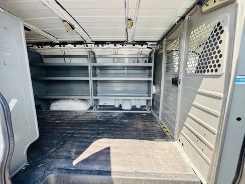 Used 2019 Chevrolet Express 2500 w/ Driver Convenience Package RWD image 12