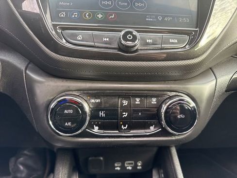 Used 2022 Chevrolet TrailBlazer LT w/ Sun and Liftgate Package image 30