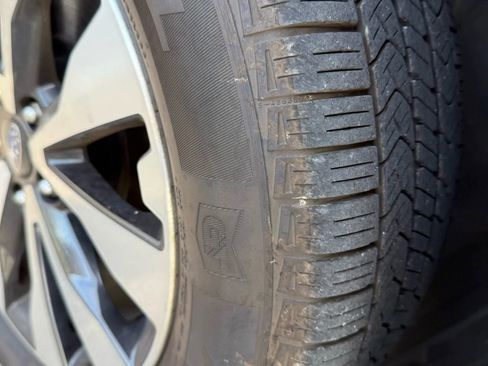 Used 2016 Subaru Outback 3.6R Limited image 13