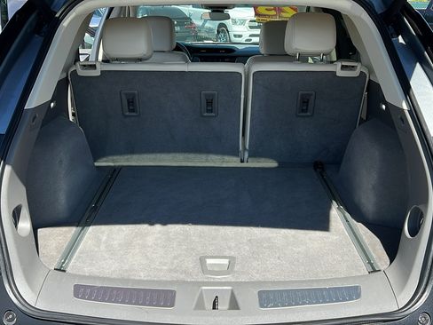 Used 2023 Cadillac XT5 Premium Luxury image 11