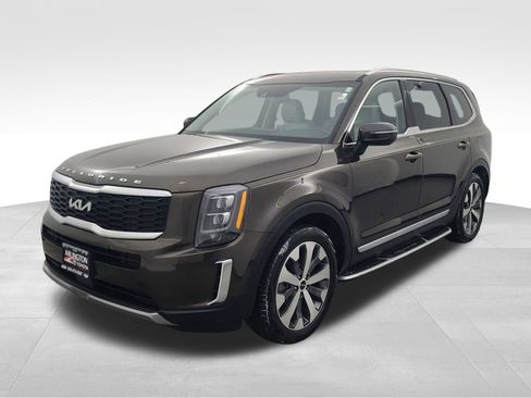 Used 2022 Kia Telluride EX w/ EX Premium Package image 9