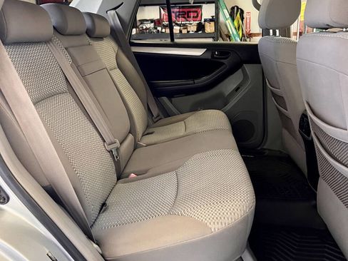 Used 2006 Toyota 4Runner SR5 AWD/4WD image 22