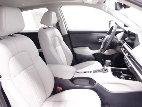 Used 2024 Honda HR-V EX-L image 14