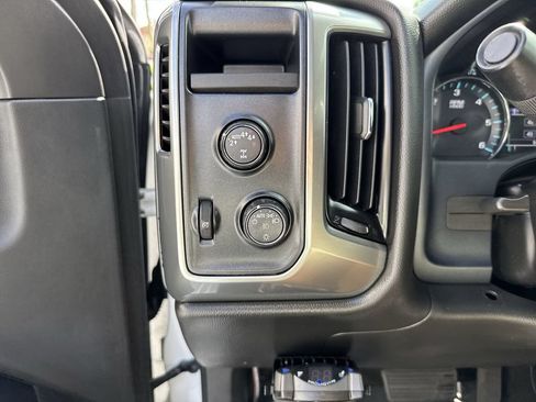 Used 2018 Chevrolet Silverado 1500 LT w/ All Star Edition AWD/4WD image 53