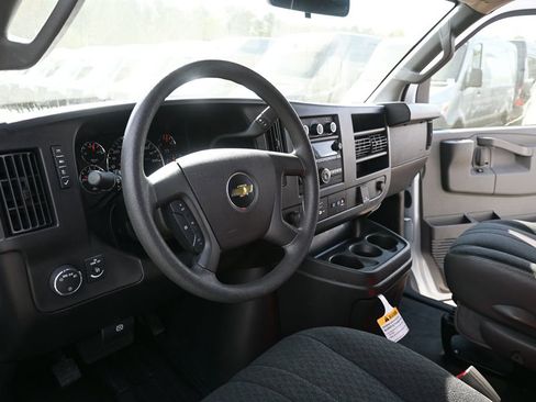Used 2024 Chevrolet Express 2500 w/ Driver Convenience Package image 6