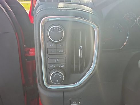 Used 2022 Chevrolet Silverado 1500 LT w/ Bed Protection Package AWD/4WD image 22