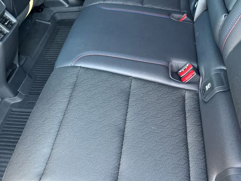 Used 2026 Chevrolet Equinox RS w/ Safety and Technology Package FWD image 13