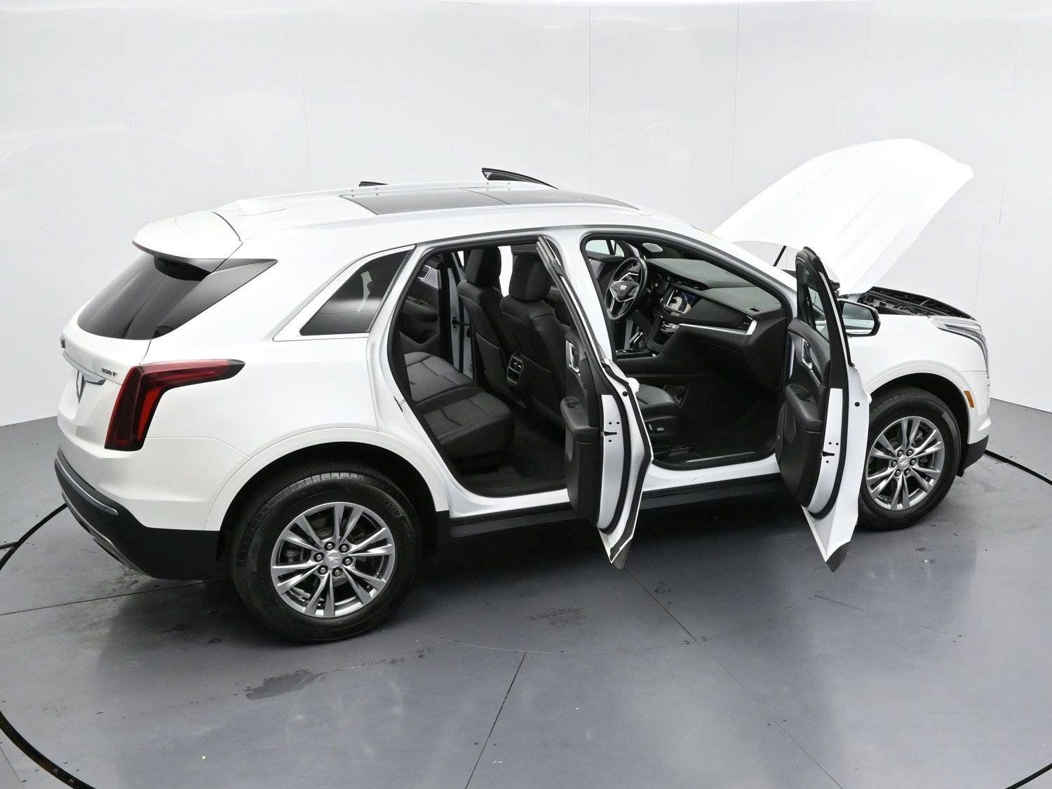 Used 2023 Cadillac XT5 Premium Luxury FWD image 39