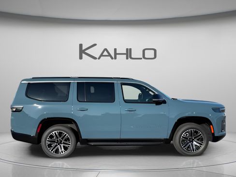 New 2026 Jeep Grand Wagoneer 4WD image 5