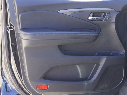 Used 2023 Honda Ridgeline RTL image 21