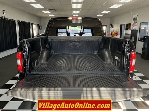 Used 2018 Ford F150 XLT w/ Equipment Group 302A Luxury image 30