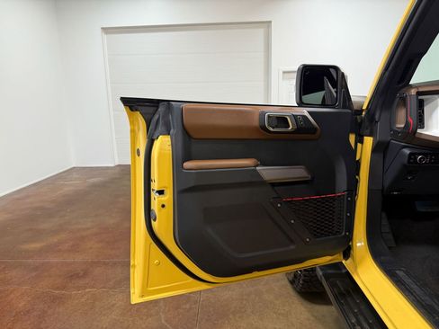 Used 2023 Ford Bronco Heritage Edition AWD/4WD image 56
