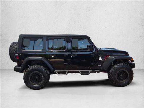 Used 2021 Jeep Wrangler Unlimited Sport AWD/4WD image 4