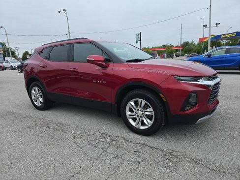 Used 2020 Chevrolet Blazer LT FWD image 1