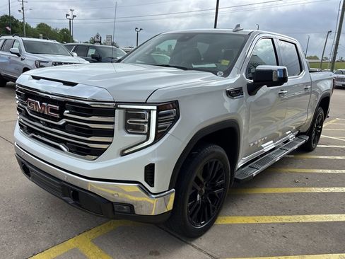 New 2026 GMC Sierra 1500 SLT w/ SLT Premium Plus Package AWD/4WD image 9