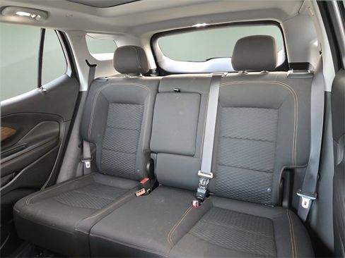 Used 2021 GMC Terrain SLE w/ Driver Convenience Package image 13