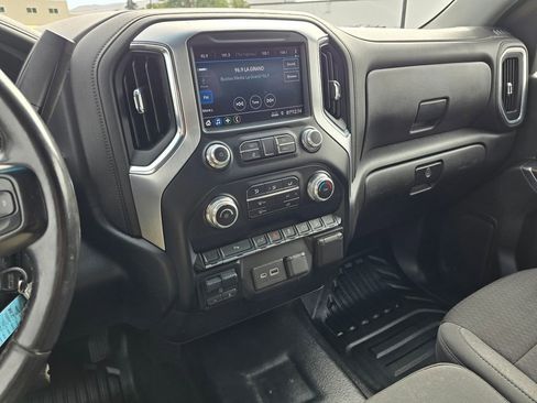 Used 2022 GMC Sierra 2500 SLE image 28