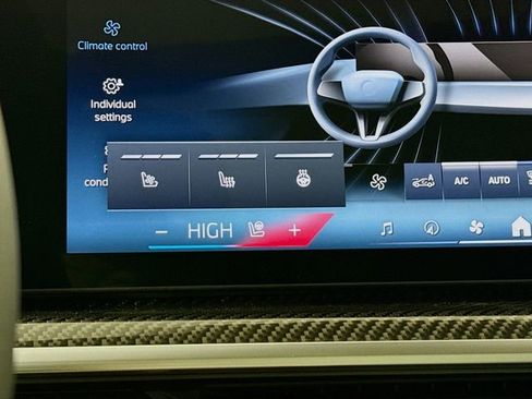 New 2026 BMW X5 M60i image 21