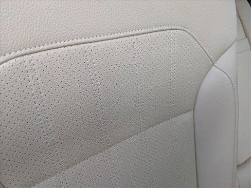 Certified 2016 Mercedes-Benz GLE 350 4MATIC image 18