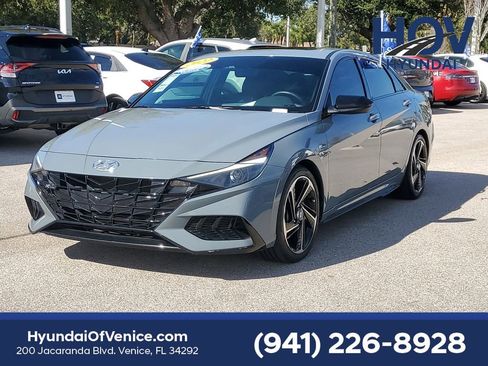 Certified 2022 Hyundai Elantra N Line w/ Preferred Accessory Package image 13