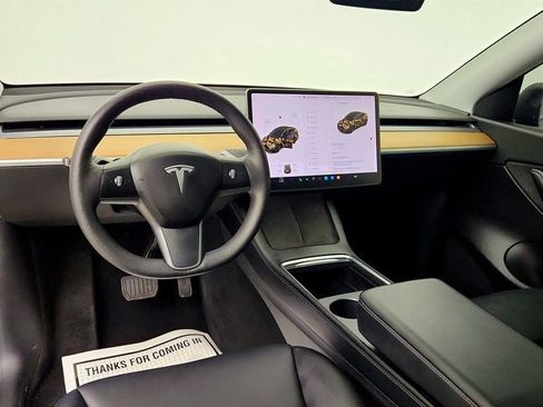 Used 2022 Tesla Model Y Long Range AWD/4WD image 12