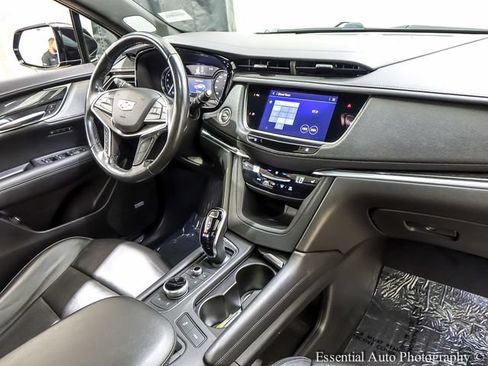 Certified 2022 Cadillac XT5 Premium Luxury AWD/4WD image 26